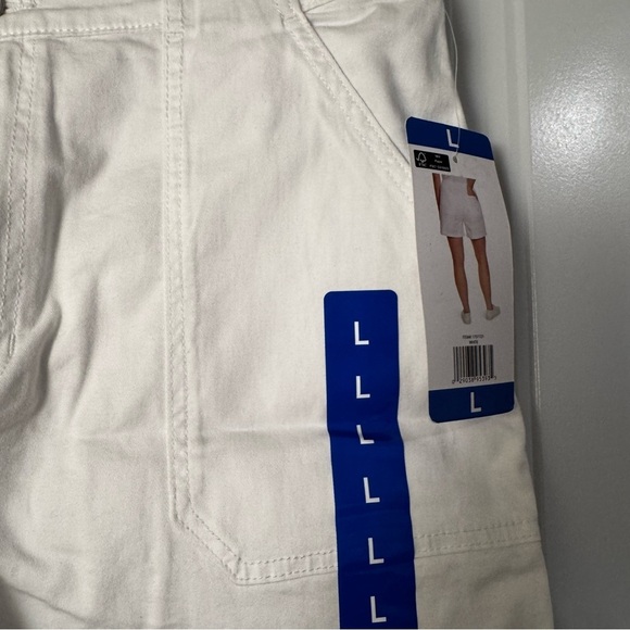 Gloria Vanderbilt Utility Short NWT - Picture 5 of 8